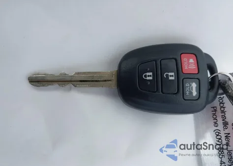 2016 Toyota Corolla Le из США, поврежденный, VIN 2T1BURHE2GC629471